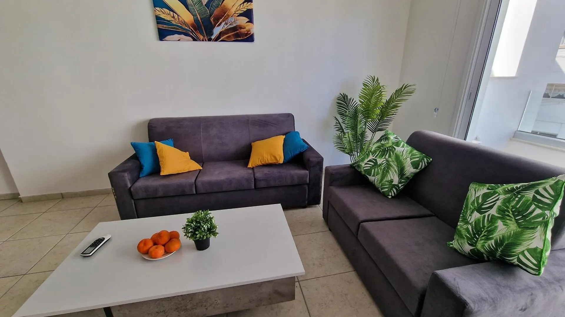Appartement Tropical Paradise 200M From Finikoudes Beach Larnaca